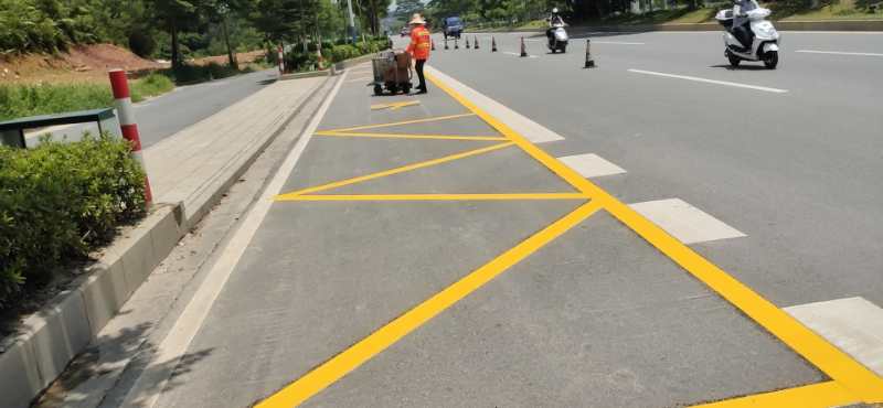 承接茂名交通工程标线施工,信宜小区道路停车场标线规划高清图片 高清